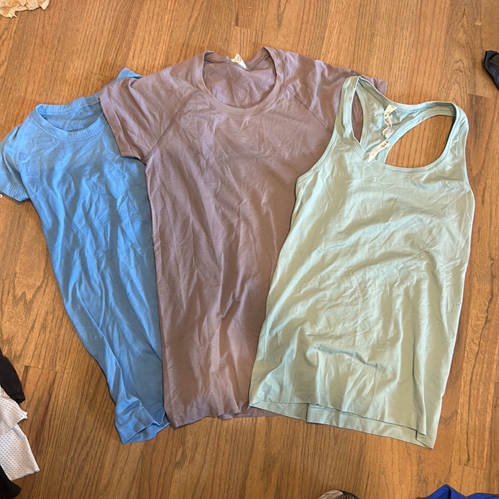 Lulu lemon BUNDLE. All 3 great condition. ALL SMALL SIZES
